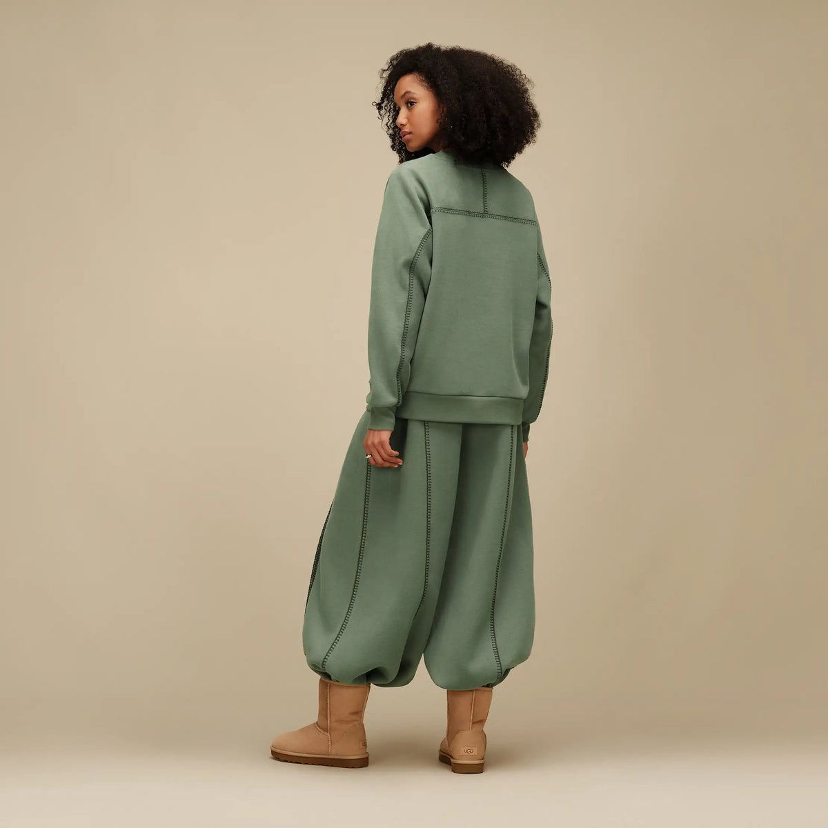 Women's Classic Crewneck - GREEN STONE