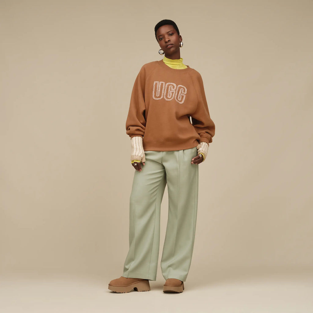Women's UGG Logo Crewneck - CHESTNUT