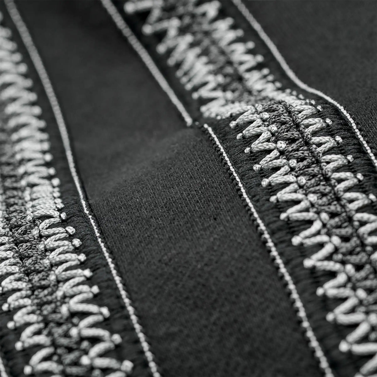 Men's Tasman Crewneck - TAR