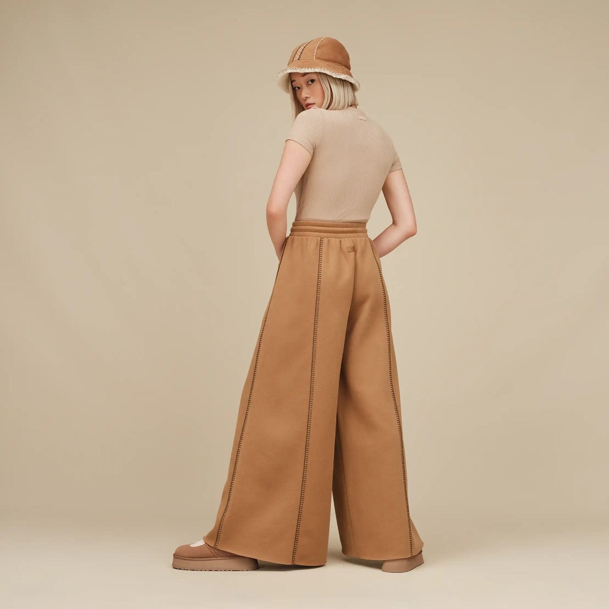 Women's Classic Wide Leg Pant - CHESTNUT