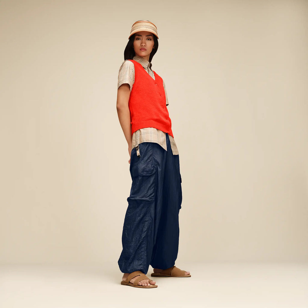 Women's Kollyns Vest Lite - LOBSTER