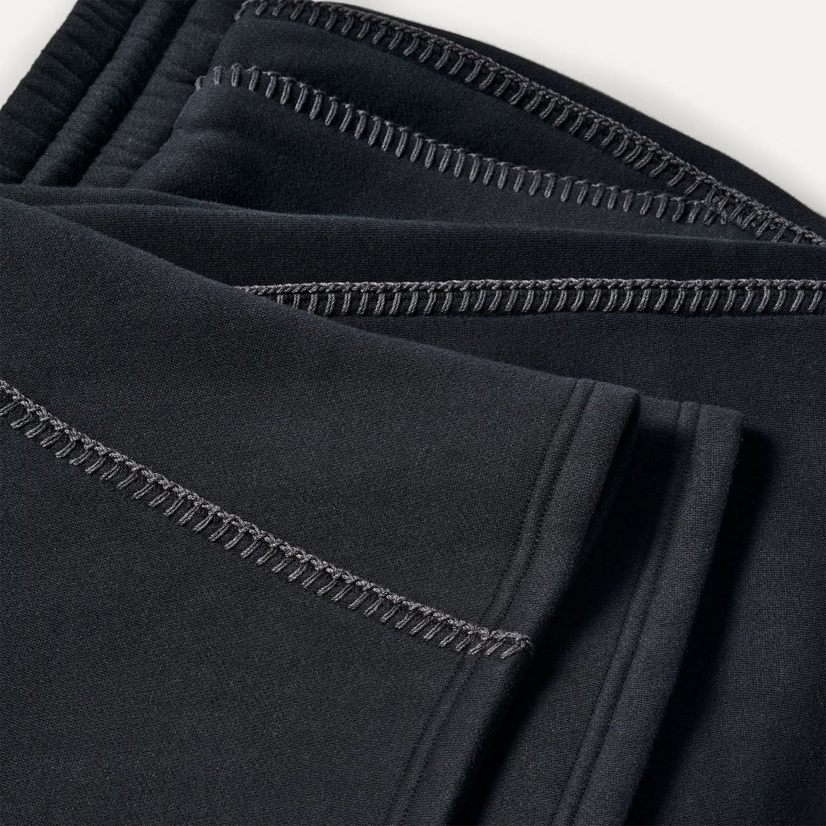 Women's Classic Straight-Leg Pant - BLACK