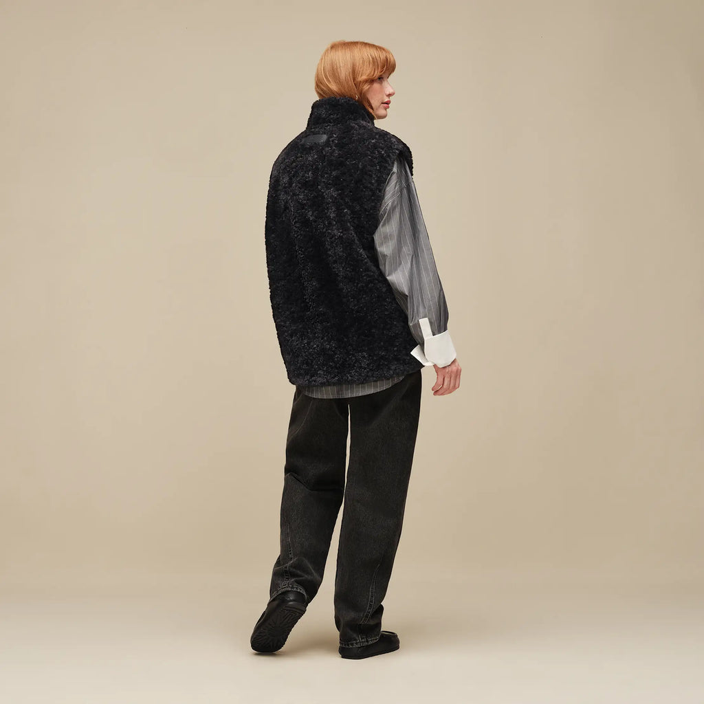 Women's Niah Toggle Vest - INK