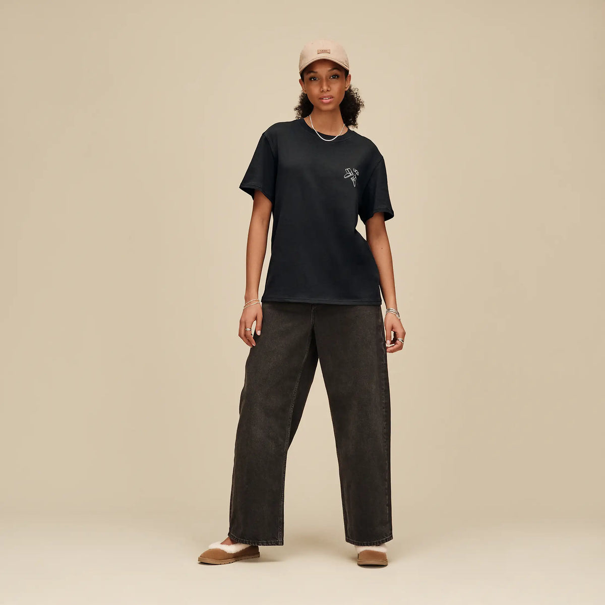 All Gender UGG Classic Boot Tee - BLACK