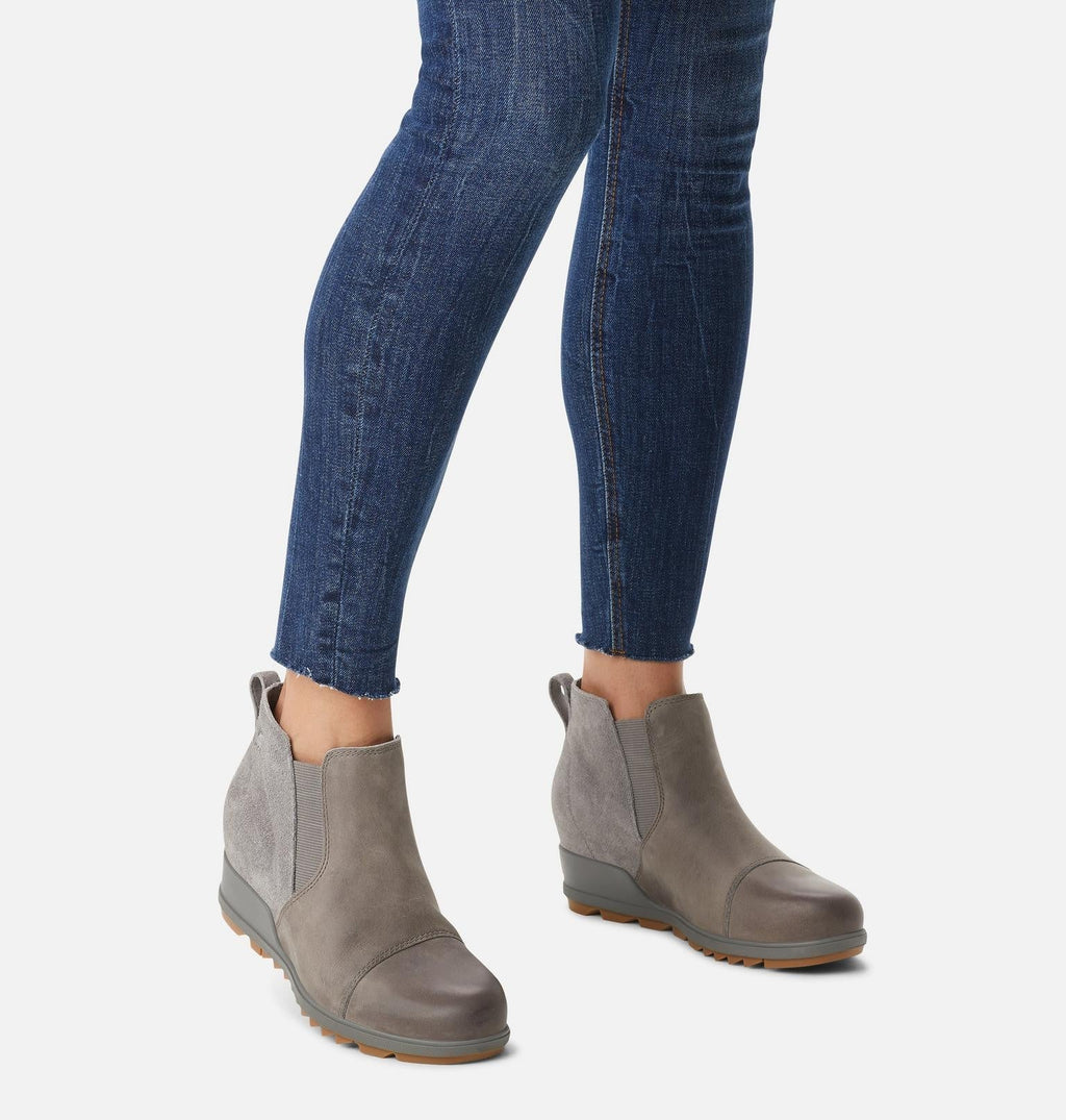 Women's Evie™ Pull-On Suede Bootie - Quarry, Gum 2