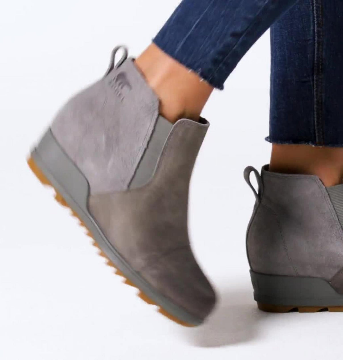 Women's Evie™ Pull-On Suede Bootie - Quarry, Gum 2