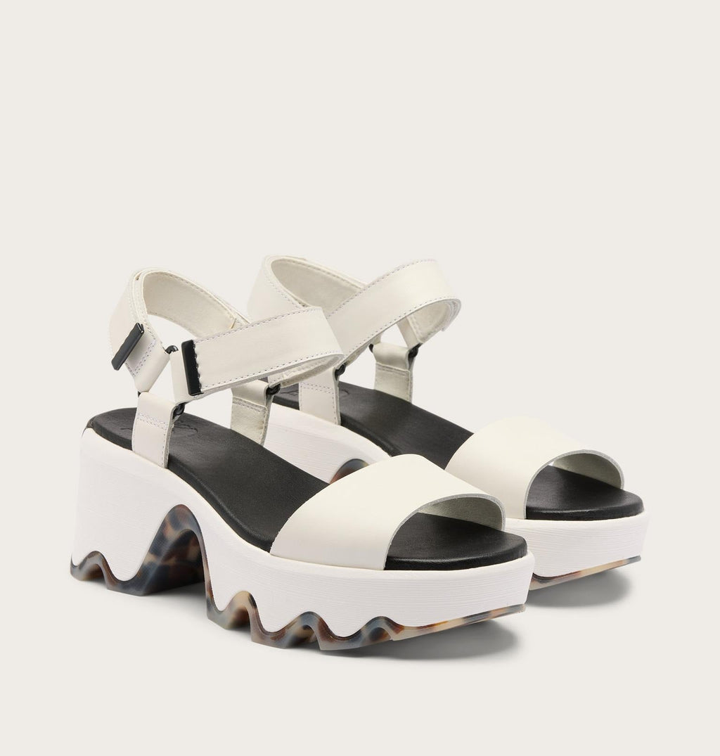 Kinetic™ Aura Y-Strap Women's Sandal - Sea Salt, Black