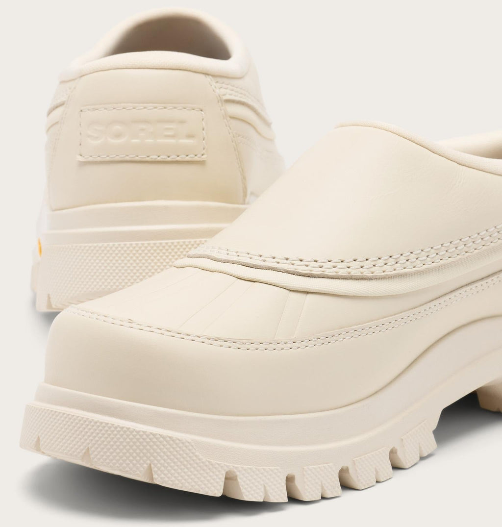 Daystorm™ Clog Women's Shoe - Chalk, Black