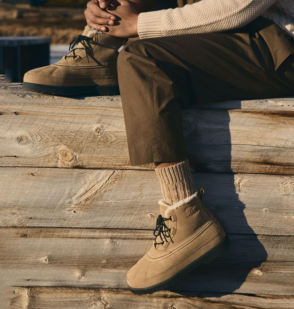 Ambler™ Fireside Chukka Men's Waterproof Boot - Caribou Buff, Black