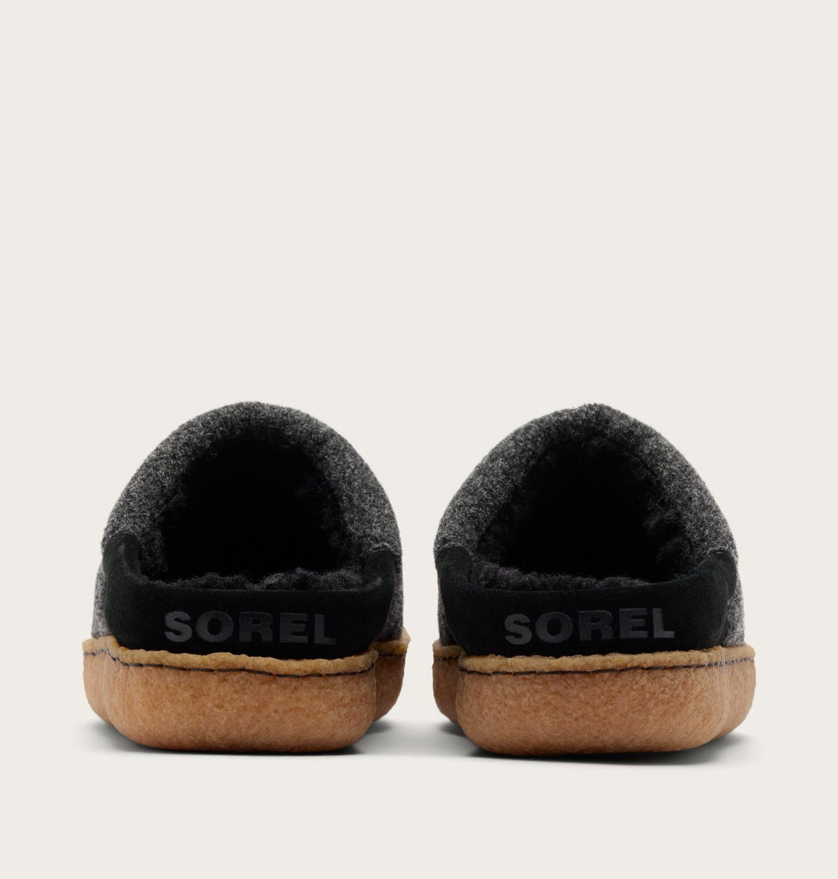 Nakiska™ III Scuff Women's Slipper - Black, Gum 2