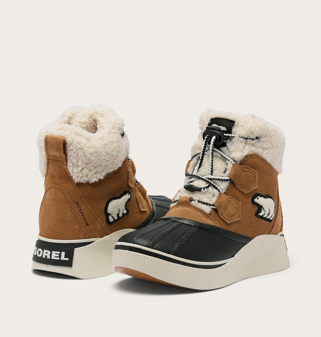 Big Kids Out N About™ IV Chillz Winter Boot - Taffy Leather, Black