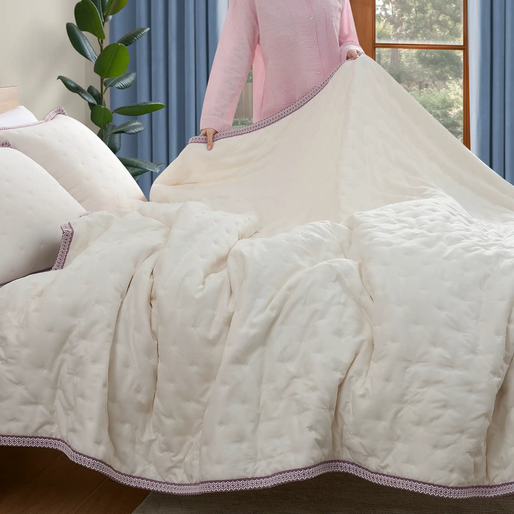 Home Devon UGGbraid Quilt Set F/Q - SNOW / DUSTY ORCHID
