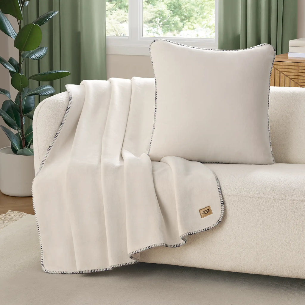 Home Color Stitch Coco Pillow 20"x20" - SNOW