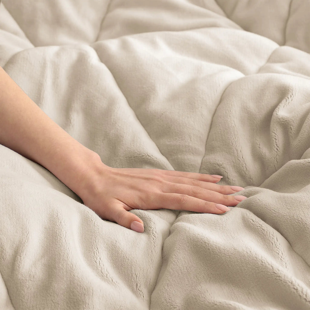 Home Avery Comforter Set F/Q - BIRCH