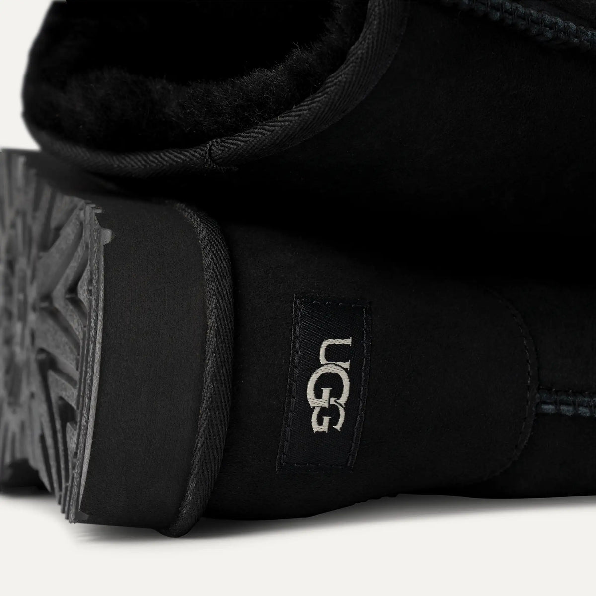 Men's Classic Short - BLACK