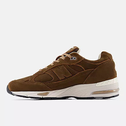 Made in UK 991V1 Luxe Suede