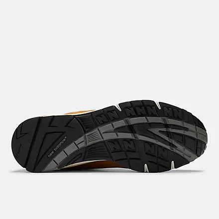 Made in UK 991v1