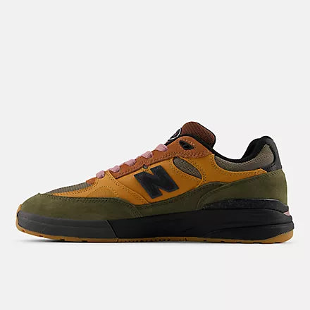 Mike Gigliotti x NB Numeric 933 Reynolds