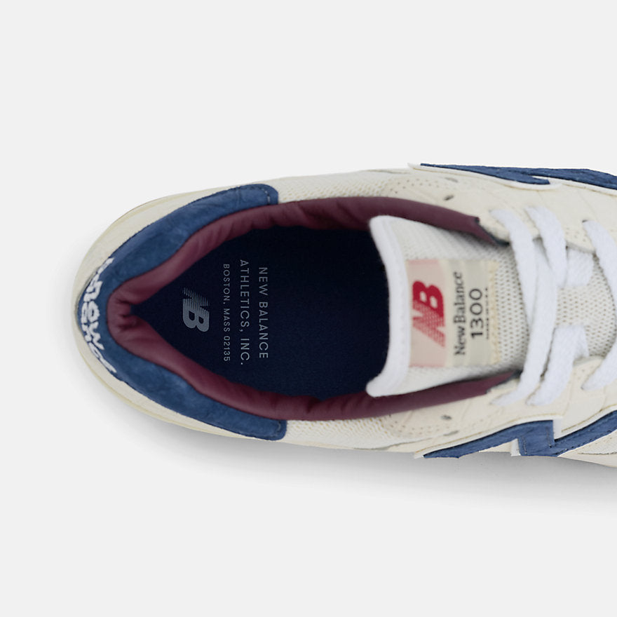 Made in USA 1300