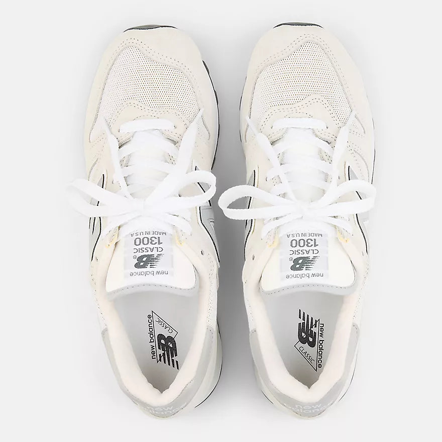 Made in USA 1300