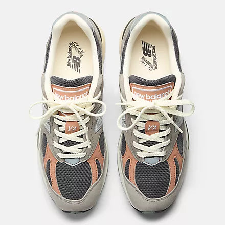 Made in UK 991v2