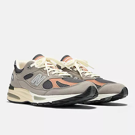 Made in UK 991v2