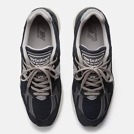 Made in UK 991v2