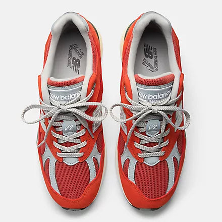 Made in UK 991v2