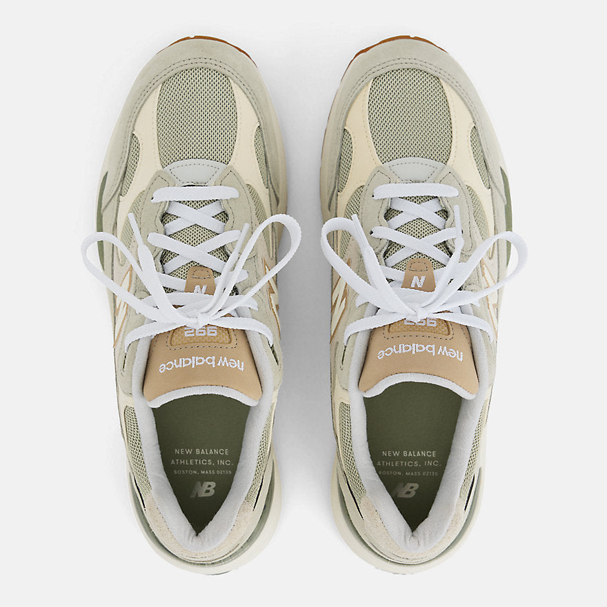 Made in USA 992