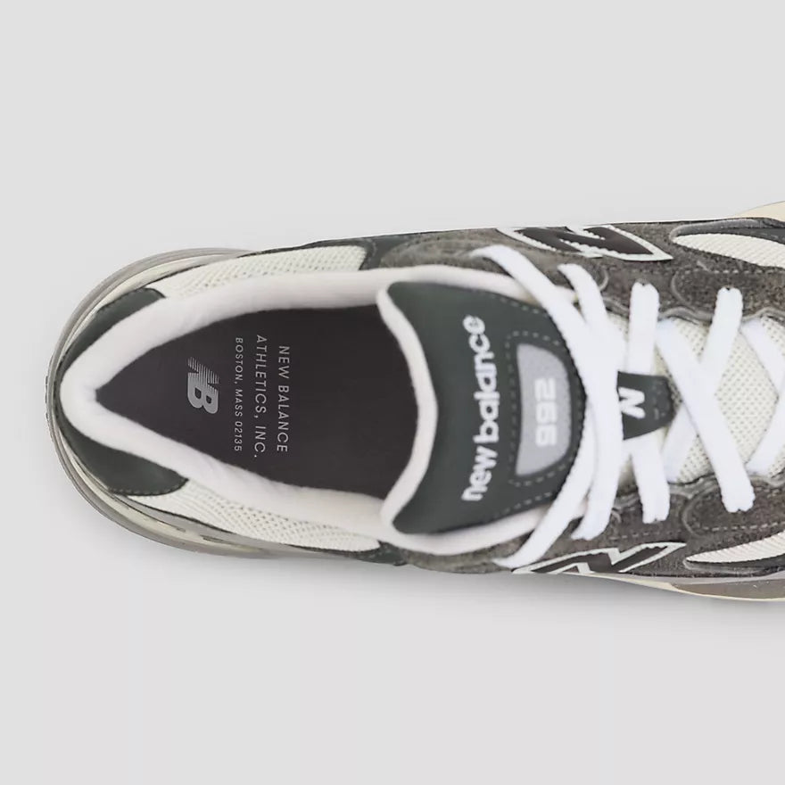 Made in USA 992